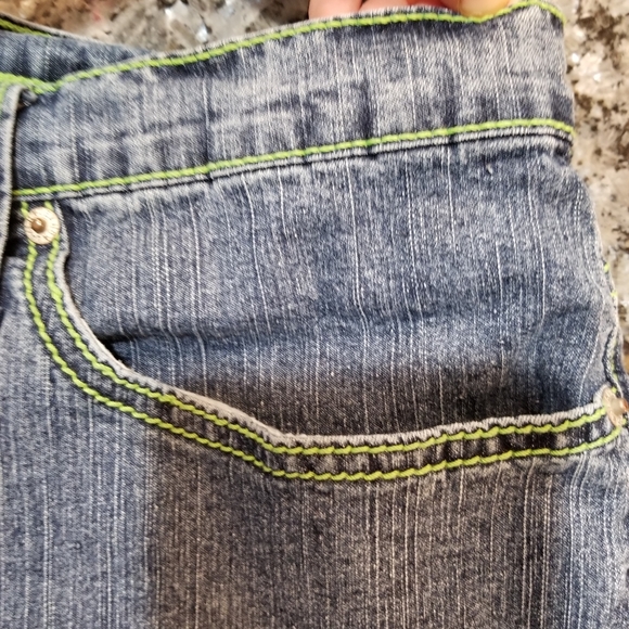 Lazer Jean Capri's size 22 - Picture 9 of 13